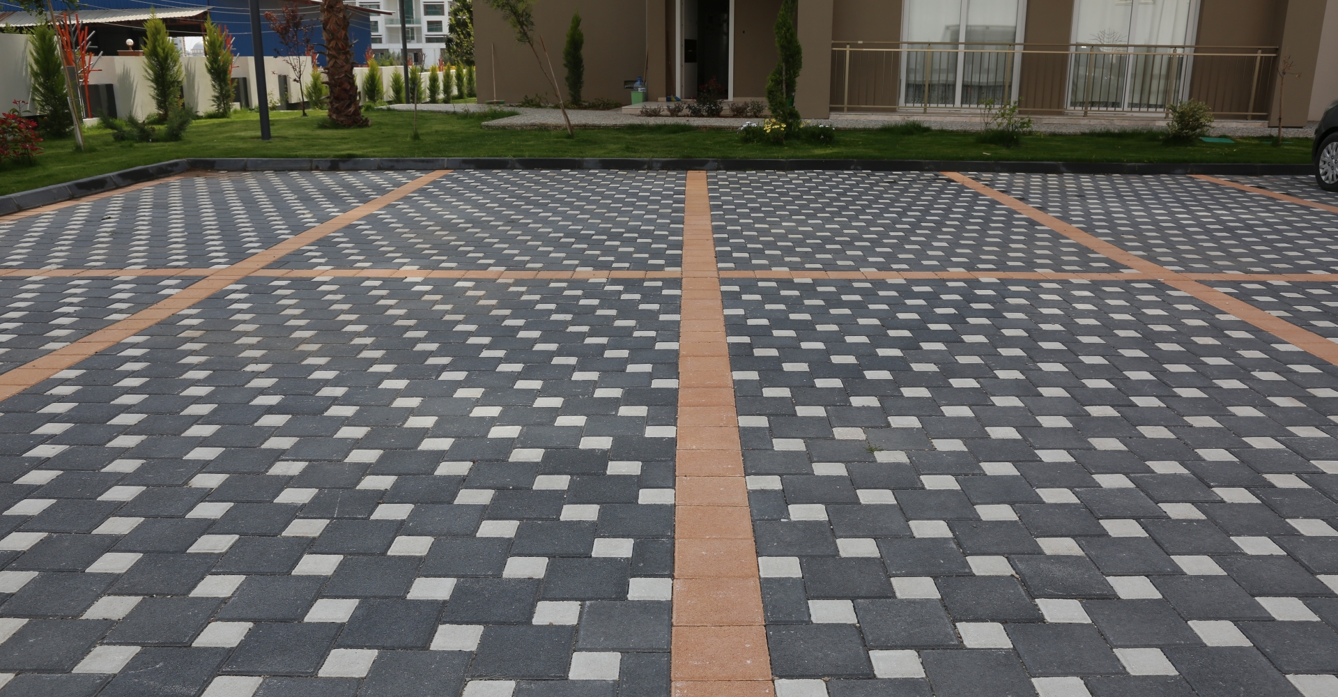 ÜRÜN UYGULAMALARI-BETON PARKE TAŞ-8